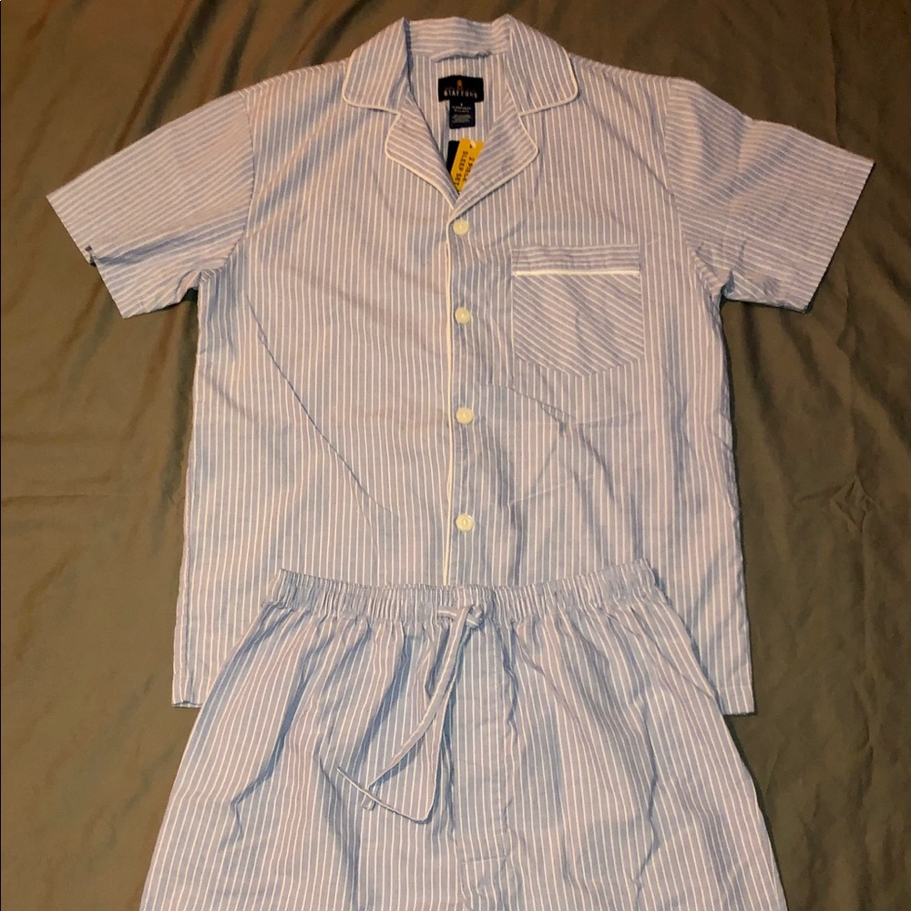 Stanford Pajamas NWT